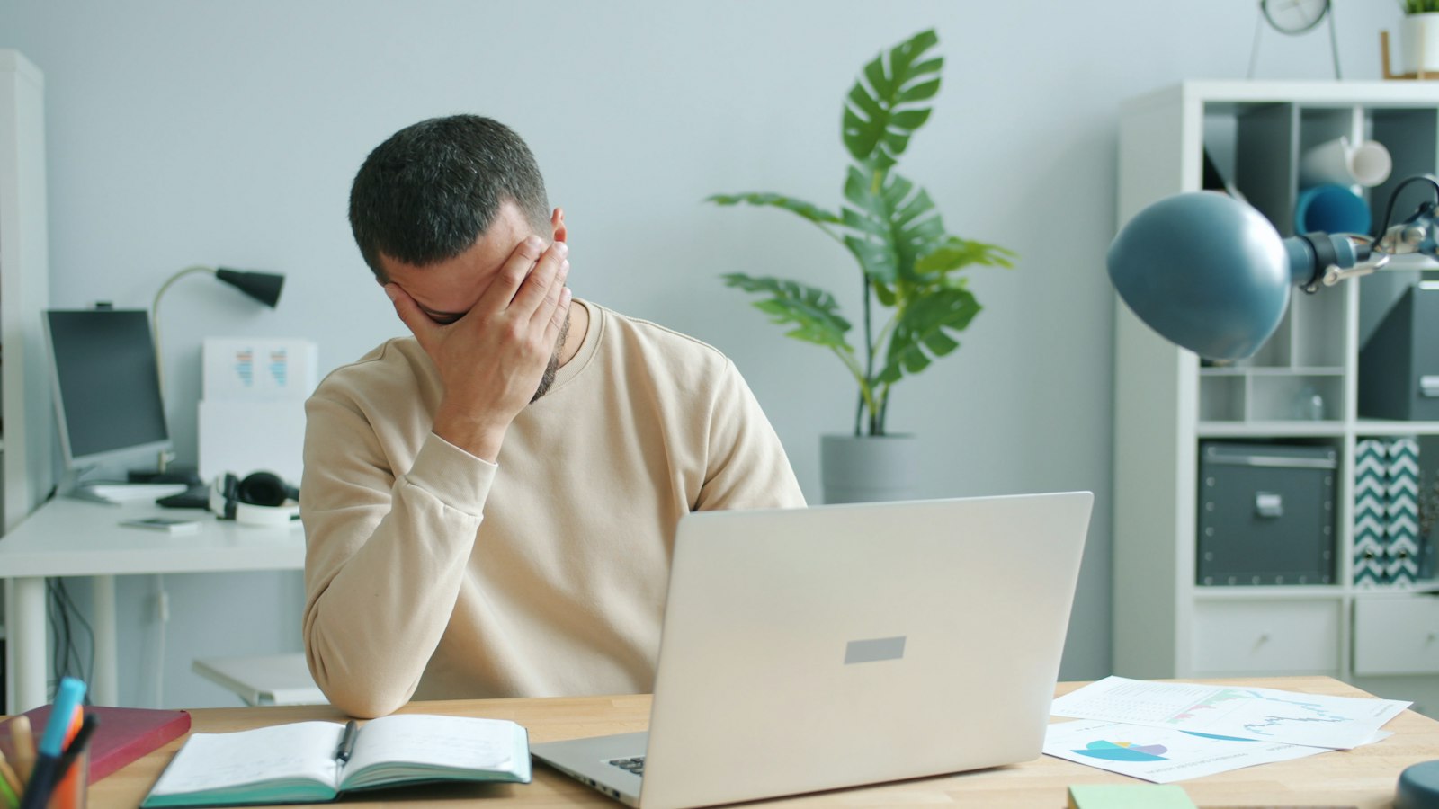 Étudiant stressé
