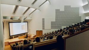 Étudiants à l'université
